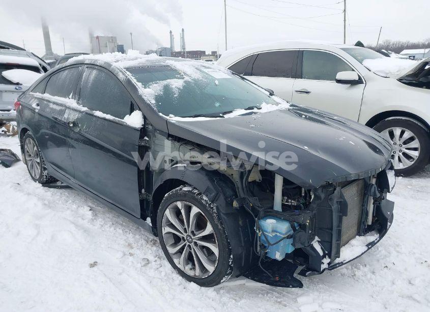 2013 Hyundai Sonata SE 2.0T (VIN 5NPEC4AB2DH619602) main photo