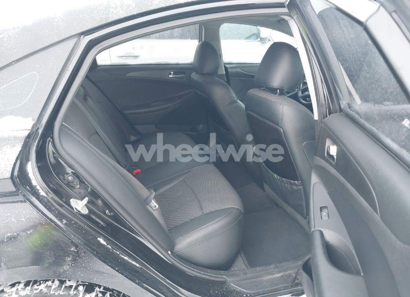 Photo 8 of 2013 Hyundai Sonata SE 2.0T (VIN 5NPEC4AB2DH619602)