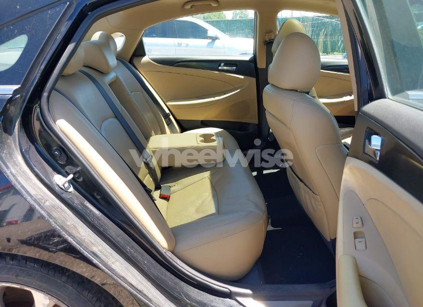 Photo 8 of 2013 Hyundai Sonata LIMITED 2.0T (VIN 5NPEC4AB2DH653829)