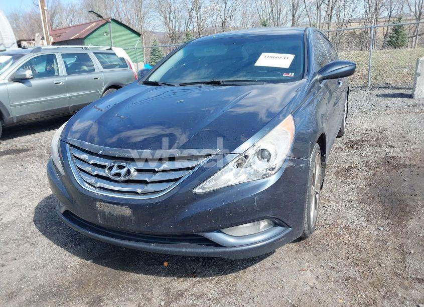 Photo 6 of 2013 Hyundai Sonata SE 2.0T (VIN 5NPEC4AB2DH783951)