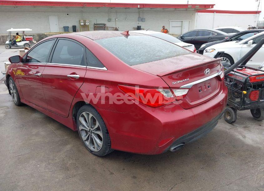 Photo 3 of 2014 Hyundai Sonata SE 2.0T (VIN 5NPEC4AB2EH813676)