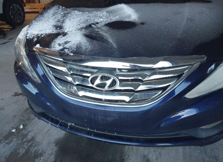 Photo 6 of 2014 Hyundai Sonata SE 2.0T (VIN 5NPEC4AB2EH842837)