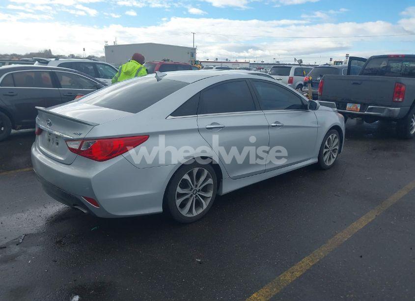Photo 4 of 2014 Hyundai Sonata SE 2.0T (VIN 5NPEC4AB2EH863445)