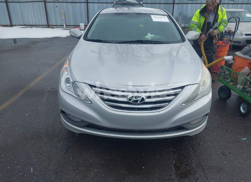 Photo 6 of 2014 Hyundai Sonata SE 2.0T (VIN 5NPEC4AB2EH863445)