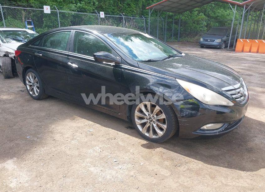 2011 Hyundai Sonata SE 2.0T (VIN 5NPEC4AB3BH207024) main photo