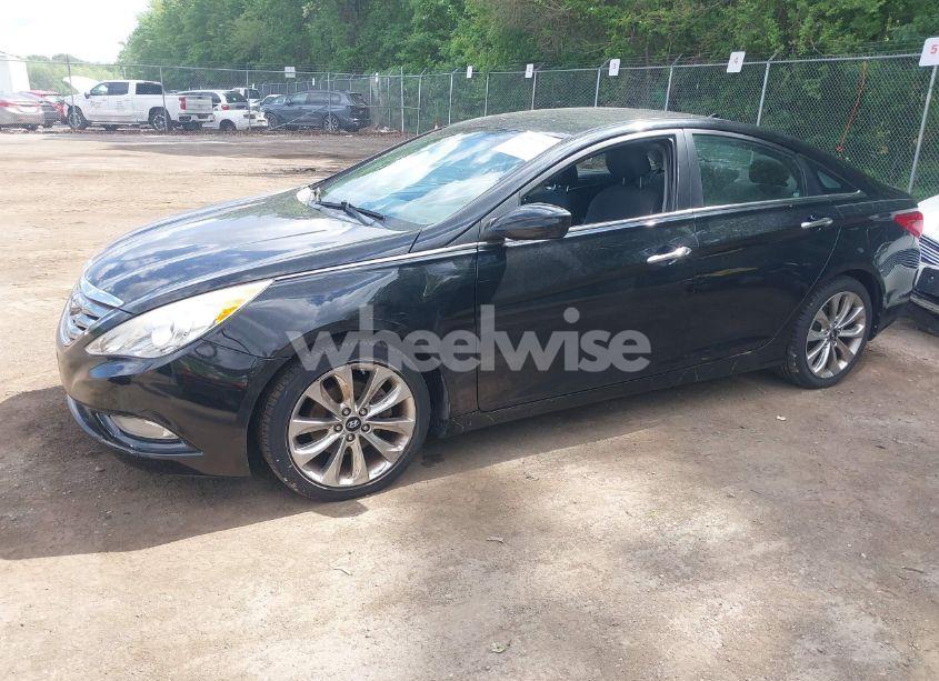 Photo 2 of 2011 Hyundai Sonata SE 2.0T (VIN 5NPEC4AB3BH207024)