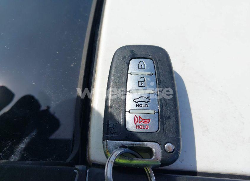 Photo 11 of 2011 Hyundai Sonata SE 2.0T (VIN 5NPEC4AB3BH208643)