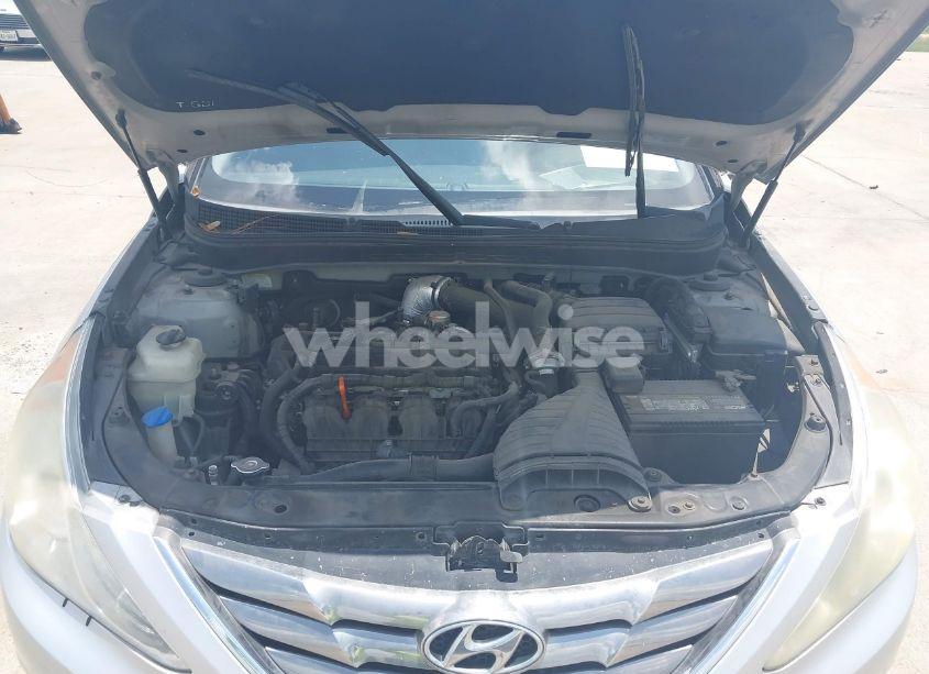 Photo 10 of 2011 Hyundai Sonata SE 2.0T (VIN 5NPEC4AB3BH261231)