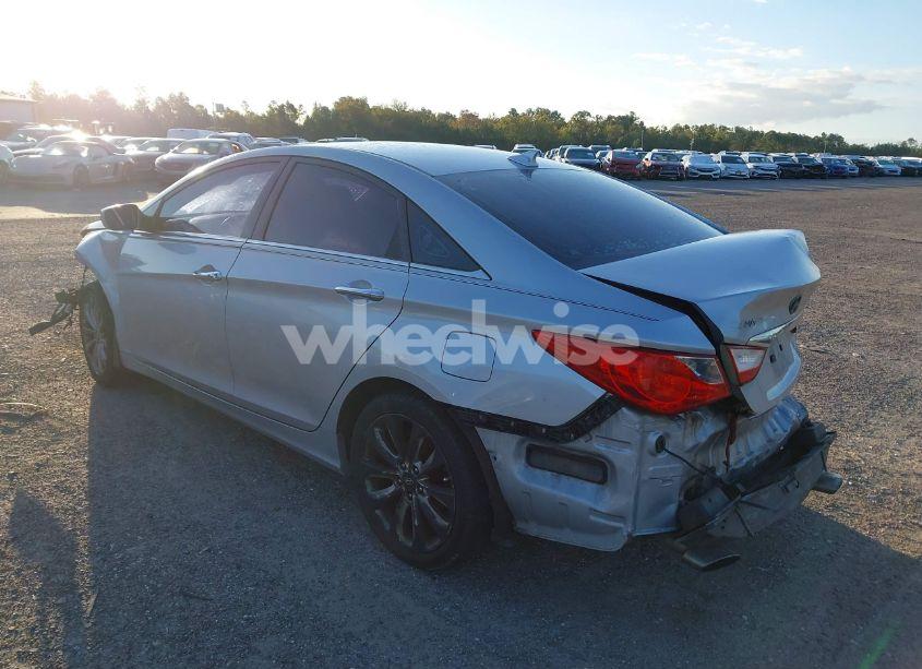 Photo 3 of 2012 Hyundai Sonata SE 2.0T (VIN 5NPEC4AB3CH290469)