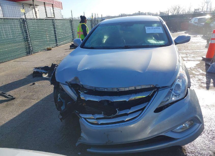 Photo 13 of 2012 Hyundai Sonata SE 2.0T (VIN 5NPEC4AB3CH336138)