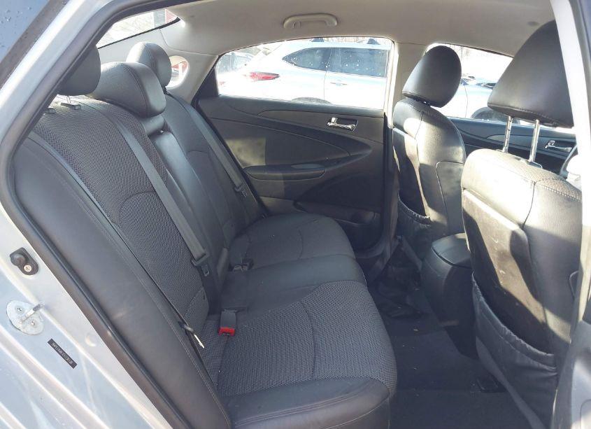 Photo 8 of 2012 Hyundai Sonata SE 2.0T (VIN 5NPEC4AB3CH336138)