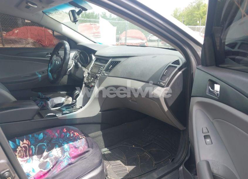 Photo 5 of 2012 Hyundai Sonata SE 2.0T (VIN 5NPEC4AB3CH336558)