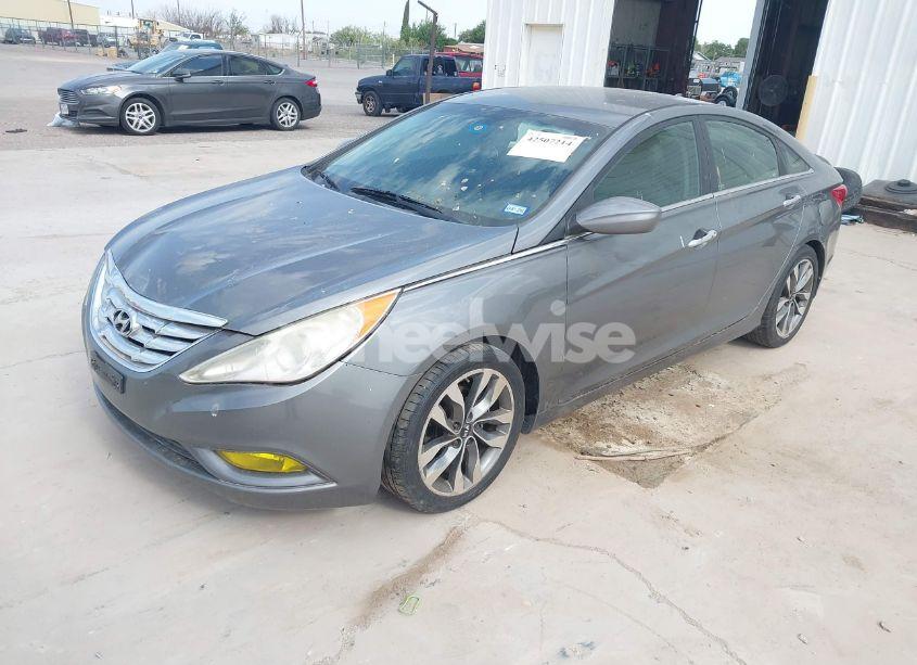 Photo 2 of 2012 Hyundai Sonata SE 2.0T (VIN 5NPEC4AB3CH497136)
