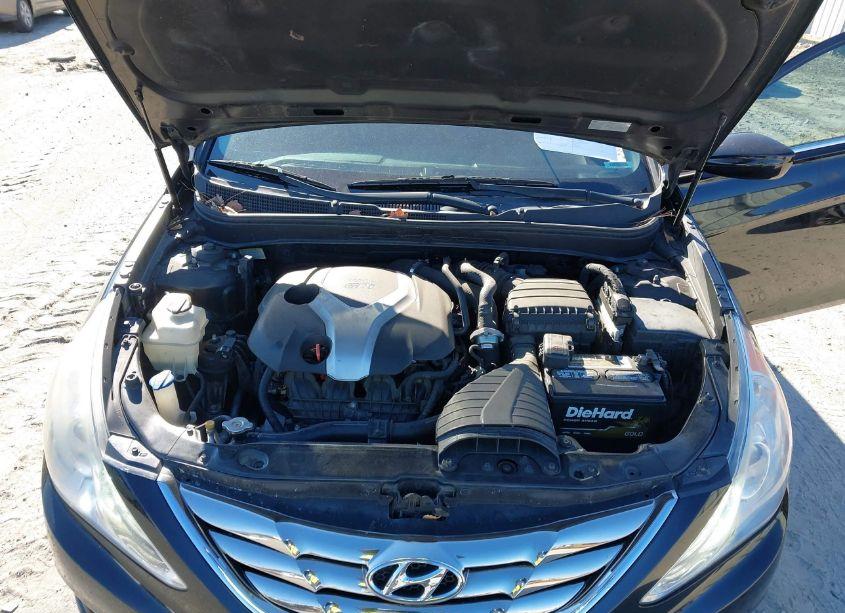 Photo 10 of 2013 Hyundai Sonata SE 2.0T (VIN 5NPEC4AB3DH635744)