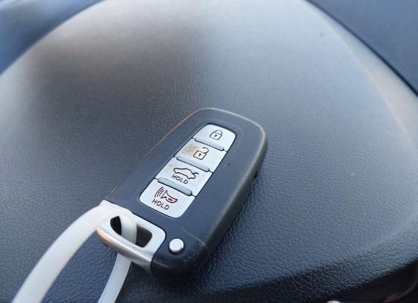 Photo 11 of 2013 Hyundai Sonata SE 2.0T (VIN 5NPEC4AB3DH635744)