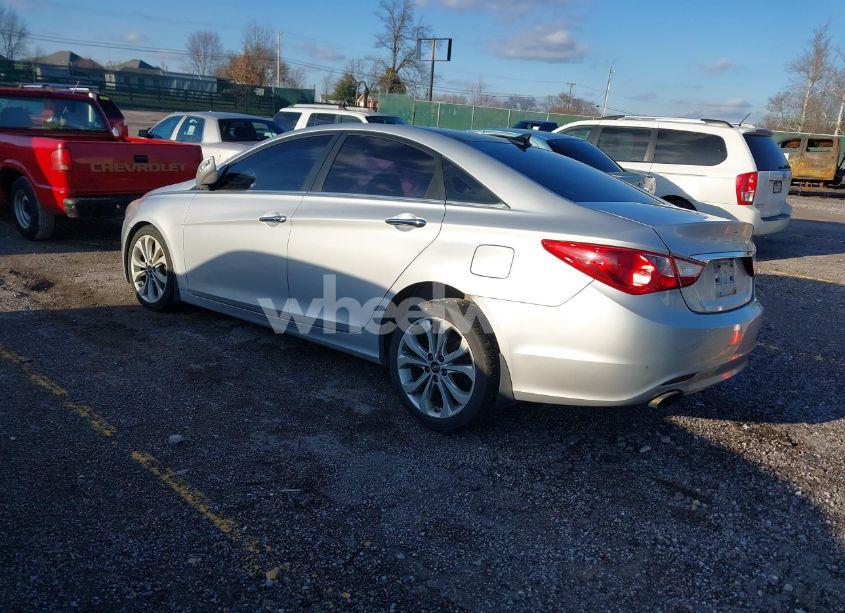 Photo 3 of 2013 Hyundai Sonata LIMITED 2.0T (VIN 5NPEC4AB3DH654889)
