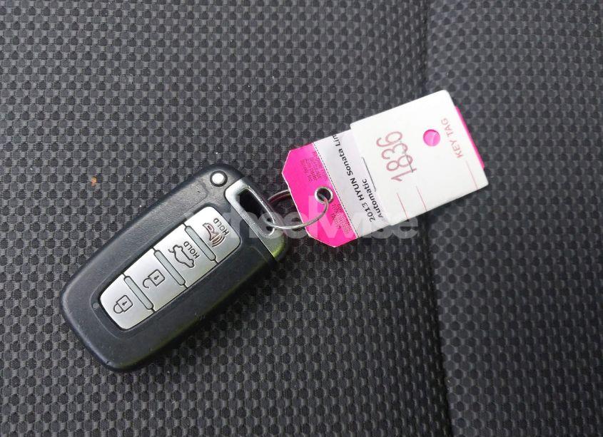 Photo 11 of 2013 Hyundai Sonata SE 2.0T (VIN 5NPEC4AB3DH777155)