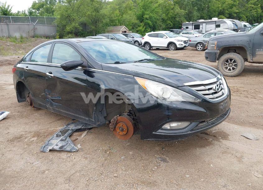 2013 Hyundai Sonata SE 2.0T (VIN 5NPEC4AB3DH806606) main photo
