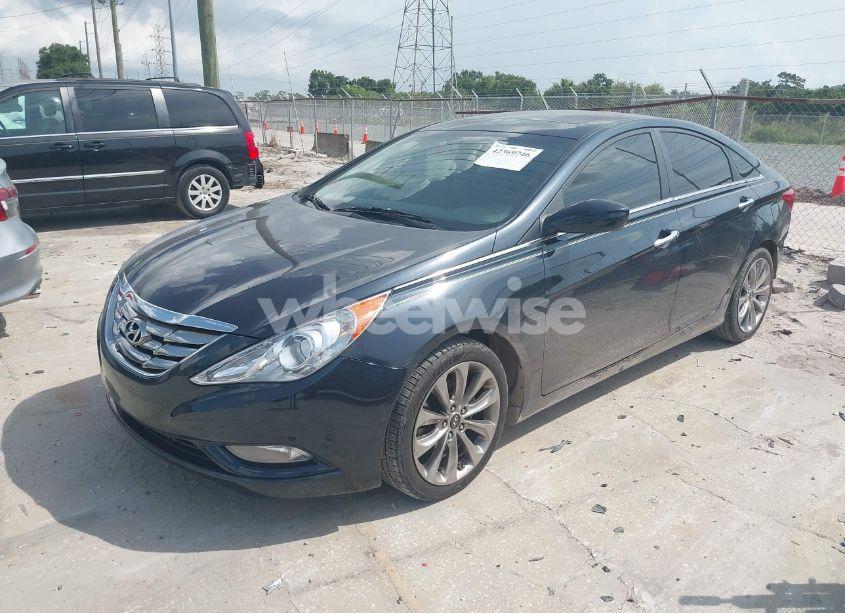 Photo 2 of 2011 Hyundai Sonata SE 2.0T (VIN 5NPEC4AB4BH178519)