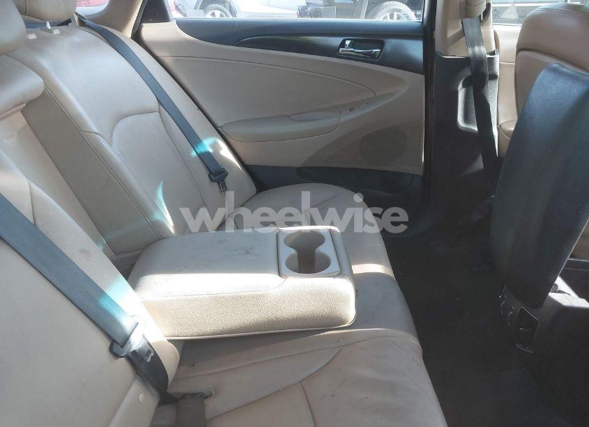 Photo 8 of 2011 Hyundai Sonata LIMITED 2.0T (VIN 5NPEC4AB4BH221577)