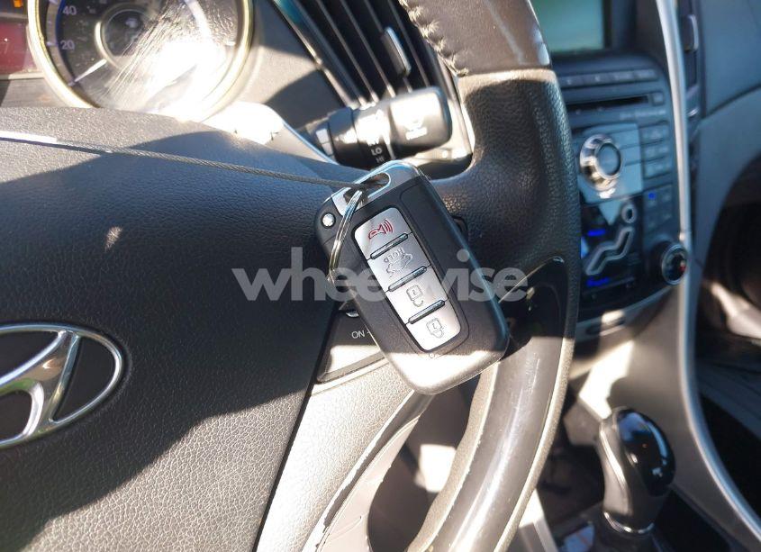 Photo 11 of 2011 Hyundai Sonata LIMITED 2.0T (VIN 5NPEC4AB4BH305396)