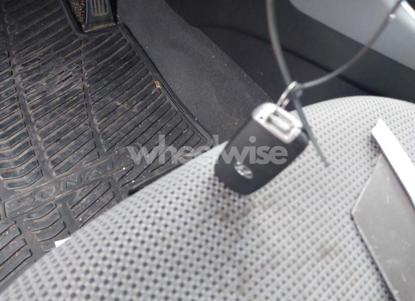 Photo 11 of 2012 Hyundai Sonata SE 2.0T (VIN 5NPEC4AB4CH422039)