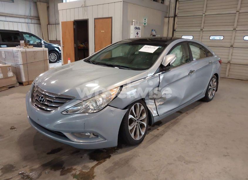 Photo 2 of 2013 Hyundai Sonata LIMITED 2.0T (VIN 5NPEC4AB4DH658255)