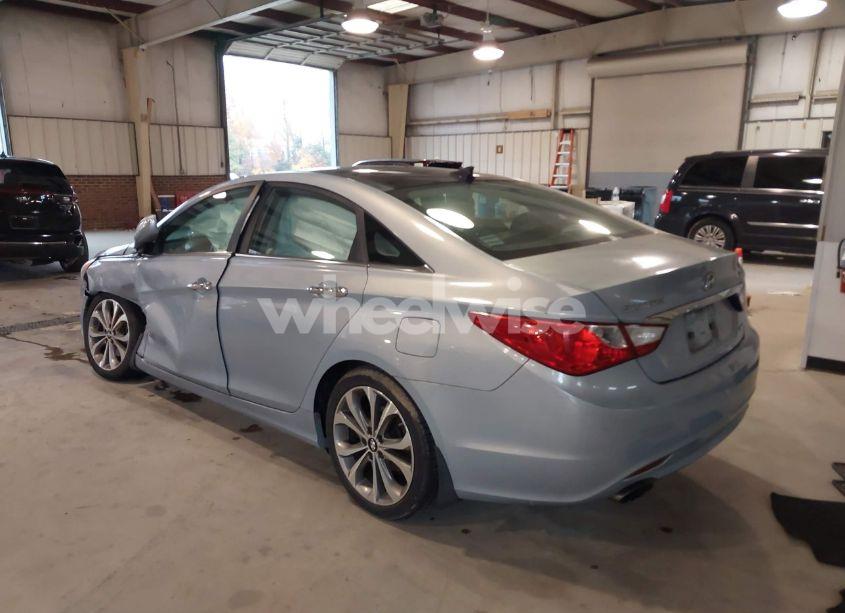 Photo 3 of 2013 Hyundai Sonata LIMITED 2.0T (VIN 5NPEC4AB4DH658255)