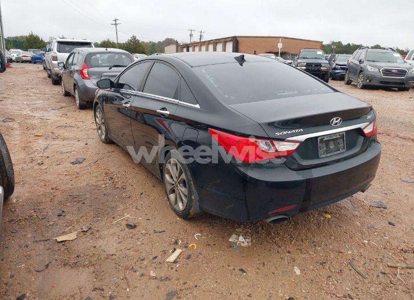 Photo 3 of 2013 Hyundai Sonata SE 2.0T (VIN 5NPEC4AB4DH764107)