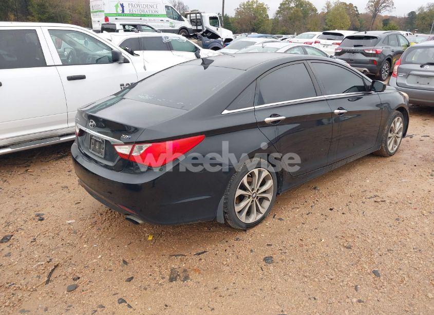 Photo 4 of 2013 Hyundai Sonata SE 2.0T (VIN 5NPEC4AB4DH764107)