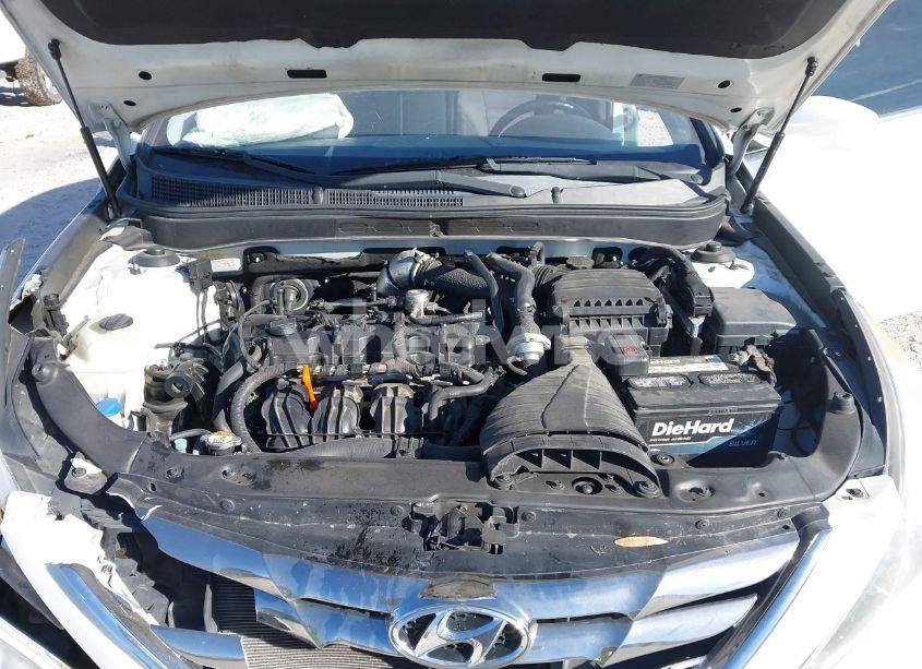 Photo 10 of 2013 Hyundai Sonata SE 2.0T (VIN 5NPEC4AB4DH798757)