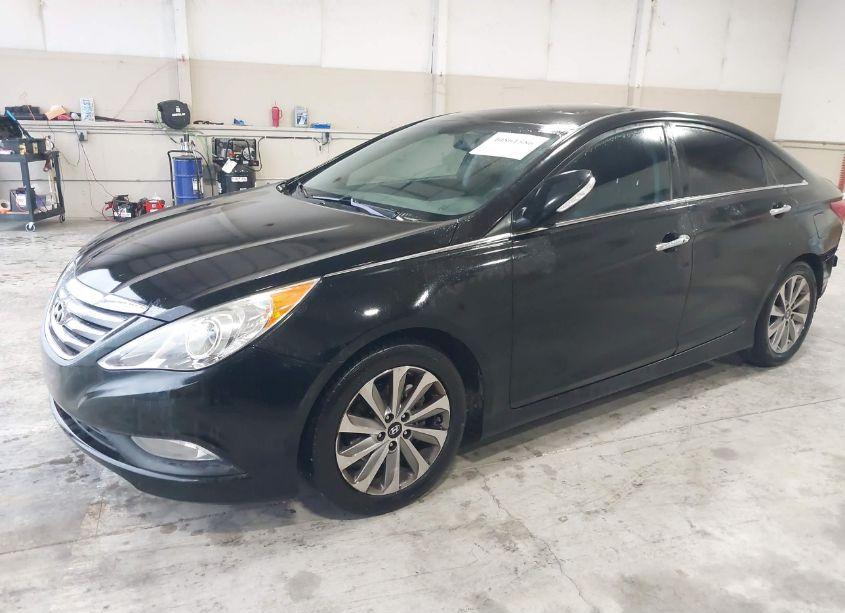 Photo 2 of 2014 Hyundai Sonata LIMITED 2.0T (VIN 5NPEC4AB4EH882787)