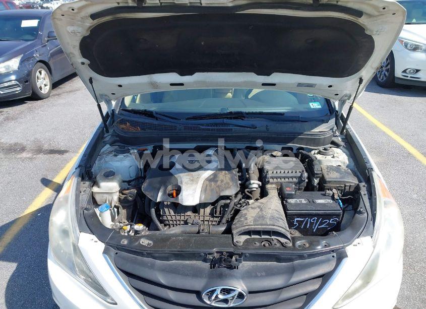 Photo 10 of 2014 Hyundai Sonata LIMITED 2.0T (VIN 5NPEC4AB4EH916890)