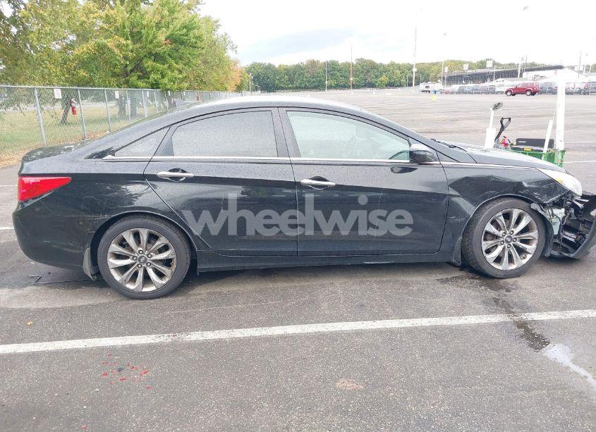 Photo 13 of 2011 Hyundai Sonata SE 2.0T (VIN 5NPEC4AB5BH160238)