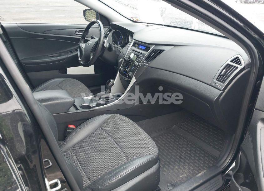 Photo 5 of 2011 Hyundai Sonata SE 2.0T (VIN 5NPEC4AB5BH160238)