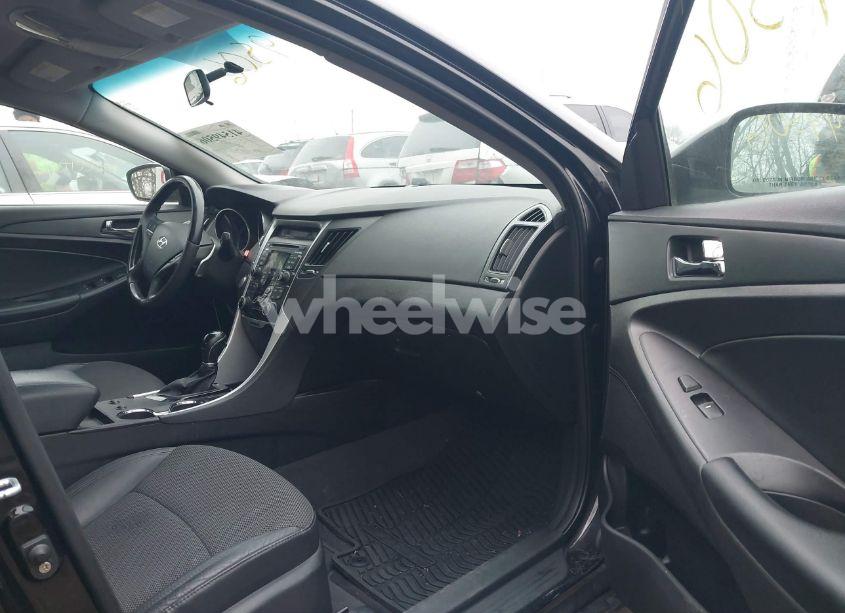 Photo 5 of 2011 Hyundai Sonata SE 2.0T (VIN 5NPEC4AB5BH220163)