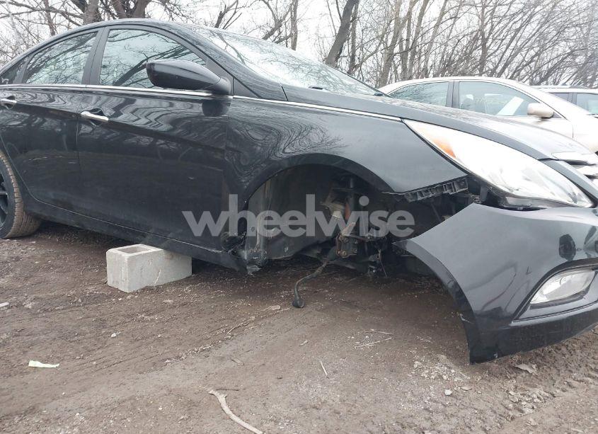 Photo 6 of 2011 Hyundai Sonata SE 2.0T (VIN 5NPEC4AB5BH220163)