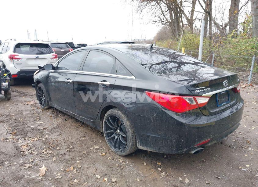 Photo 3 of 2011 Hyundai Sonata SE 2.0T (VIN 5NPEC4AB5BH317153)