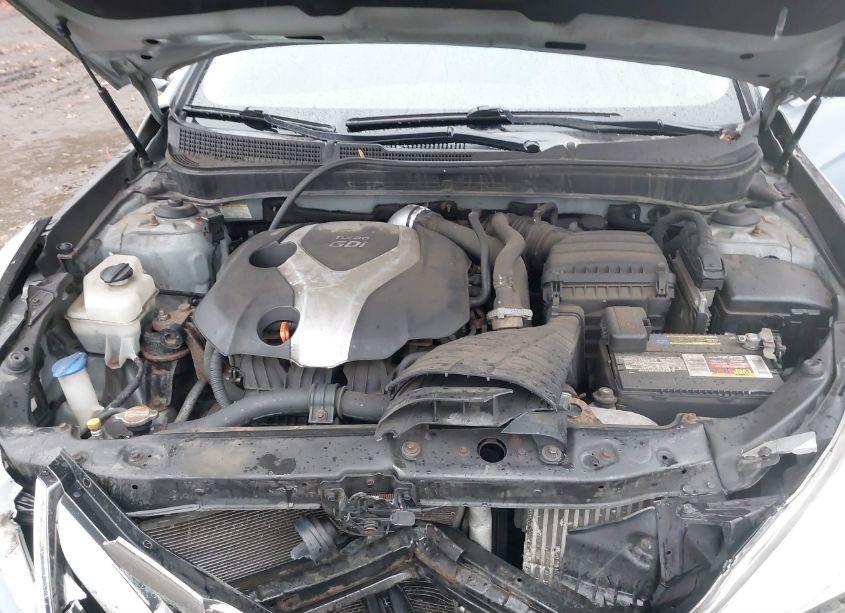 Photo 10 of 2012 Hyundai Sonata SE 2.0T (VIN 5NPEC4AB5CH389262)