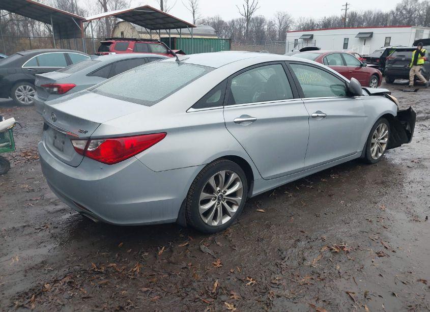 Photo 4 of 2012 Hyundai Sonata SE 2.0T (VIN 5NPEC4AB5CH389262)