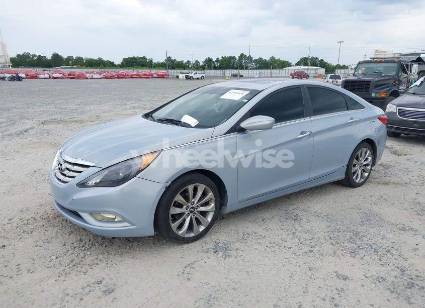 Photo 2 of 2012 Hyundai Sonata SE 2.0T (VIN 5NPEC4AB5CH402785)