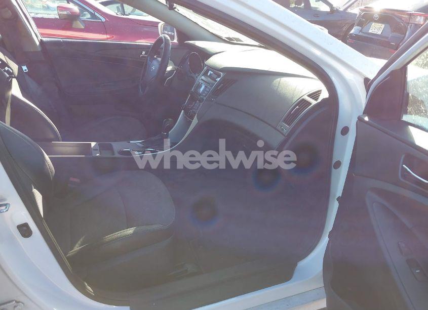 Photo 5 of 2012 Hyundai Sonata SE 2.0T (VIN 5NPEC4AB5CH428920)