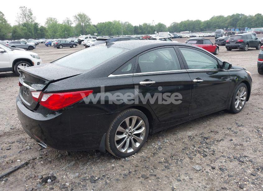Photo 4 of 2012 Hyundai Sonata SE 2.0T (VIN 5NPEC4AB5CH436953)