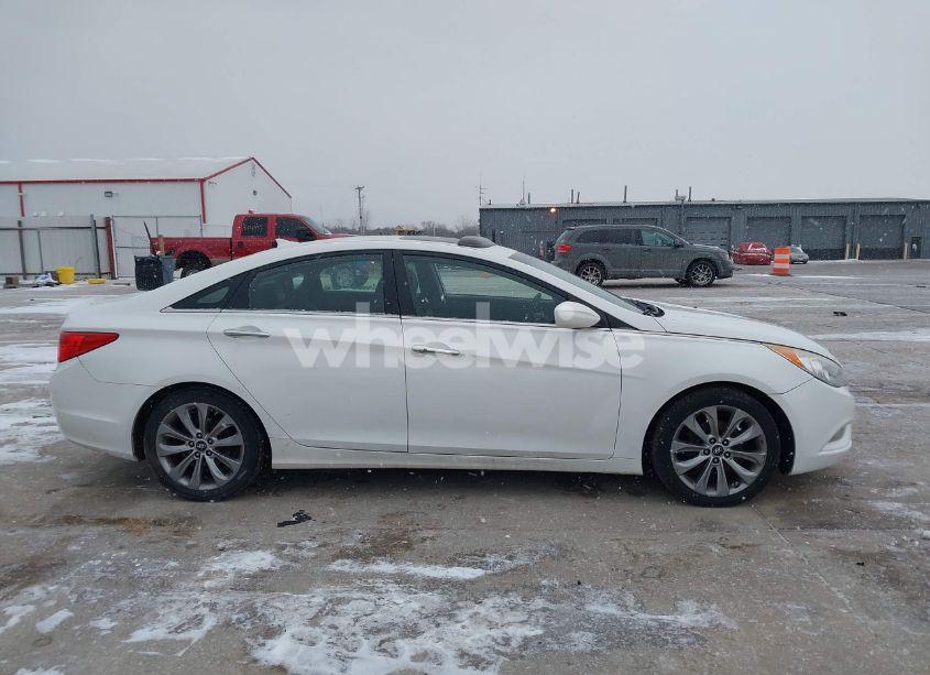 Photo 13 of 2012 Hyundai Sonata SE 2.0T (VIN 5NPEC4AB5CH439738)