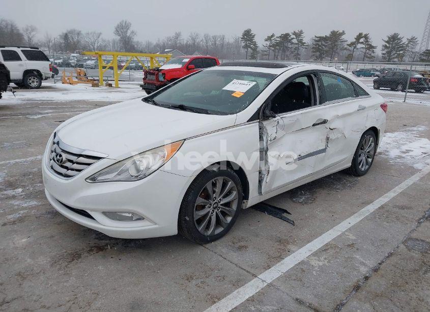 Photo 2 of 2012 Hyundai Sonata SE 2.0T (VIN 5NPEC4AB5CH439738)