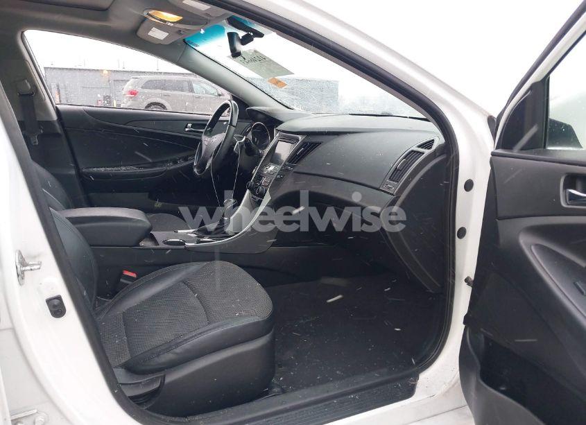 Photo 5 of 2012 Hyundai Sonata SE 2.0T (VIN 5NPEC4AB5CH439738)