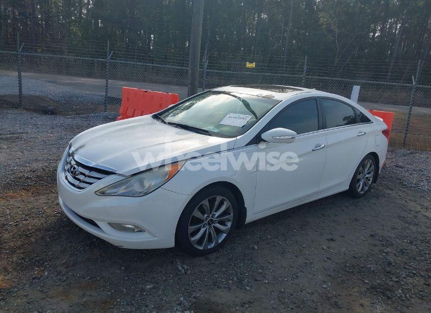 Photo 2 of 2013 Hyundai Sonata LIMITED 2.0T (VIN 5NPEC4AB5DH516254)