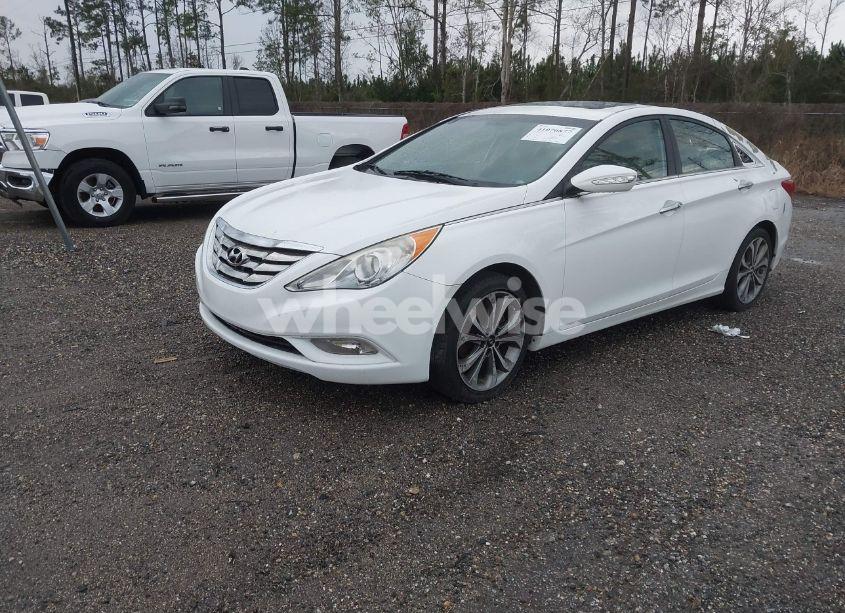 Photo 2 of 2013 Hyundai Sonata LIMITED 2.0T (VIN 5NPEC4AB5DH636524)