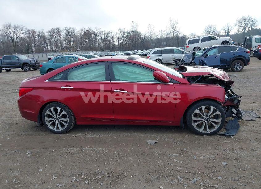 Photo 13 of 2013 Hyundai Sonata SE 2.0T (VIN 5NPEC4AB5DH739670)