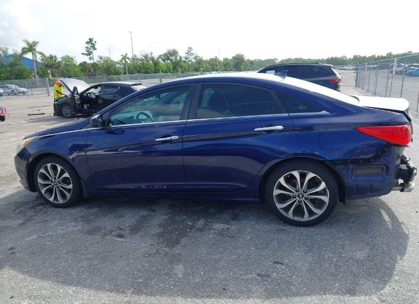 Photo 14 of 2013 Hyundai Sonata SE 2.0T (VIN 5NPEC4AB5DH759921)
